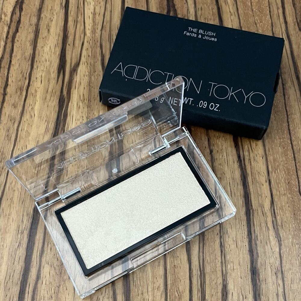 Addiction Tokyo The Blush Nuancer 002N Golden Eden 2.8g
